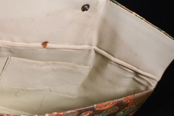 Bachi Clutch - Image 3
