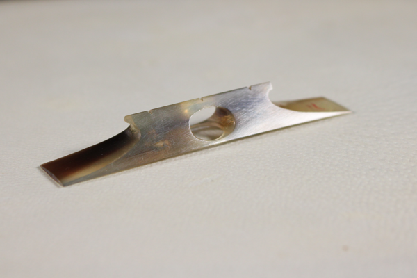 Jiuta Koma | water buffalo horn - Image 3