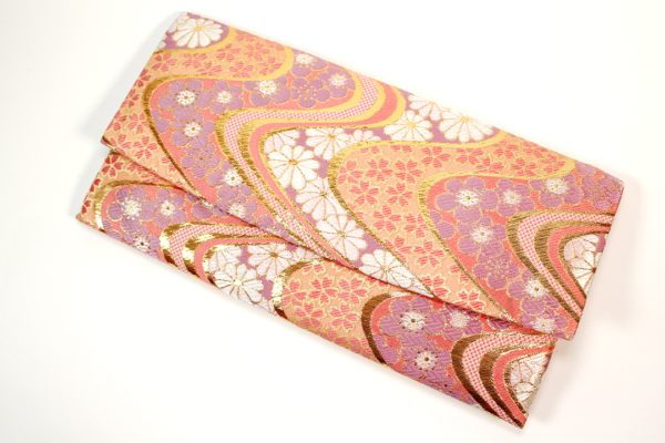 Bachi Clutch
