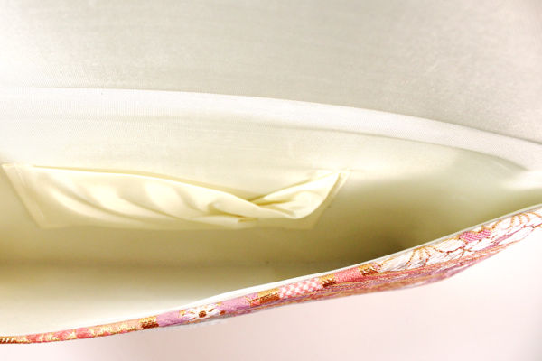 Bachi Clutch - Image 7
