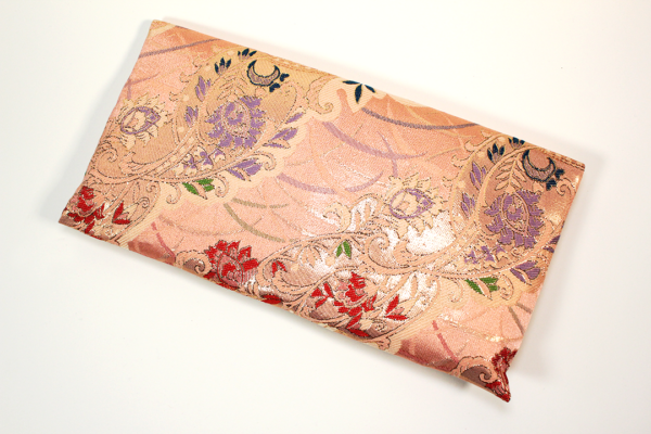 Bachi Clutch