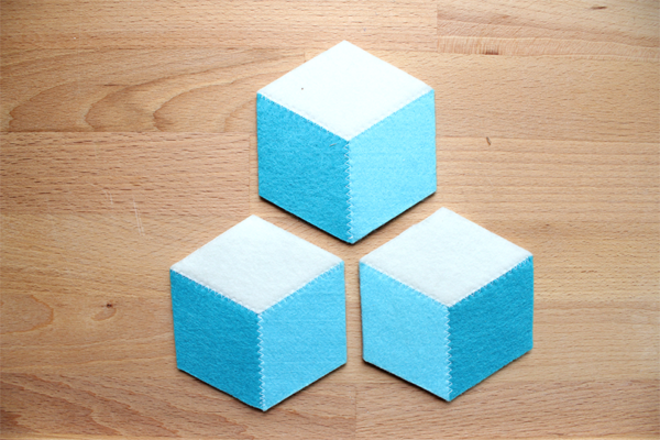 Coaster set blue