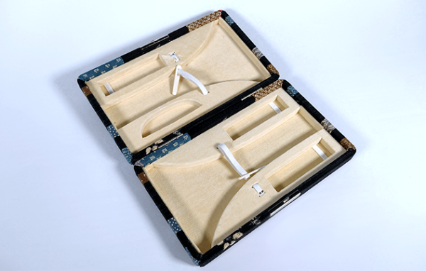 Bachi Box + Pouch