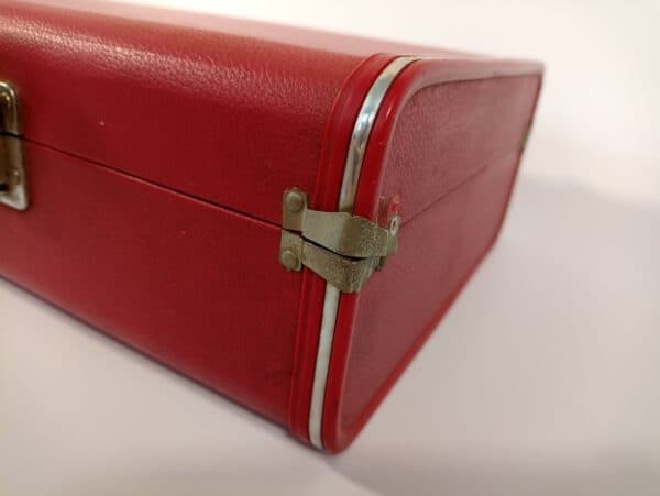 Longcase | red with blue felt - Image 5
