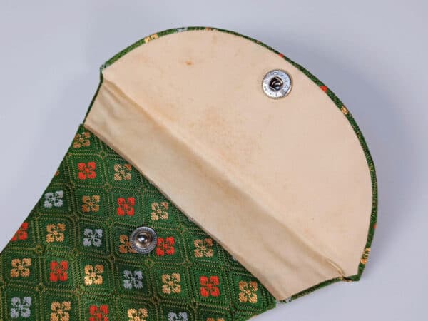 Bachi Sleeve - Image 4