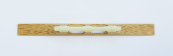 Tsugaru Koma | bamboo with bone saddle - Image 3