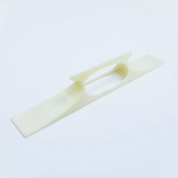 Nagauta Koma | plastic