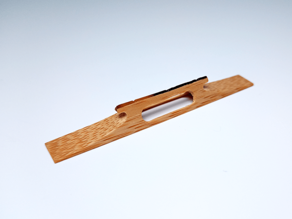 Tsugaru Koma | bamboo with bekko inlay