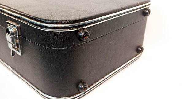 Tsugaru Longcase | black with red velvet - Image 9