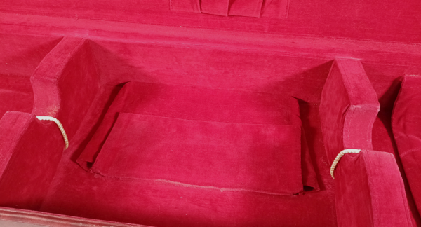 Tsugaru Longcase | mottled red with red velvet - Image 5