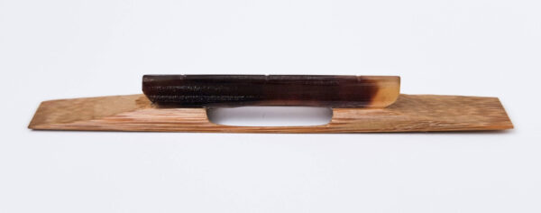 Tsugaru Koma | bamboo with bekko saddle - Image 3