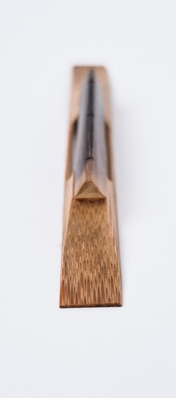 Tsugaru Koma | bamboo with bekko saddle - Image 5